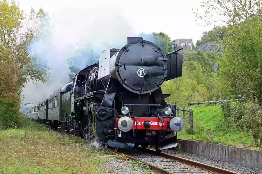 Travel by Historic Train Between Arques and Lumbres